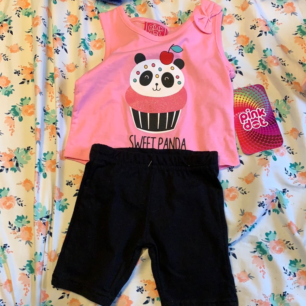 Pink dot girls.